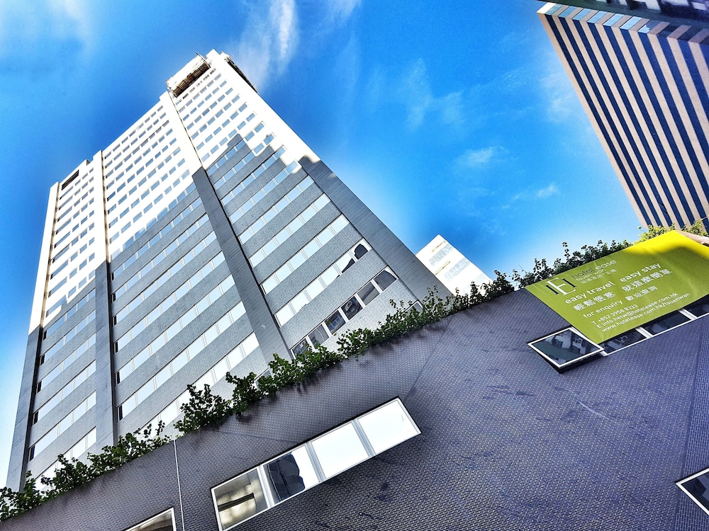 Hotel Ease Tsuen Wan 49/52