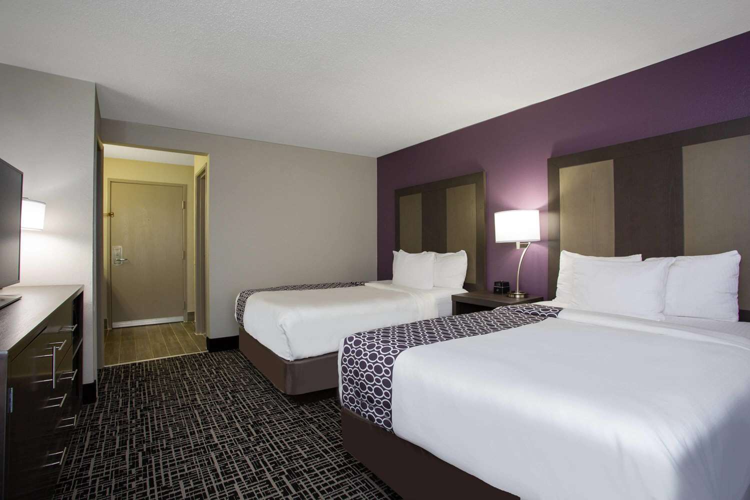 La Quinta Inn & Suites by Wyndham Roanoke Salem 15/58