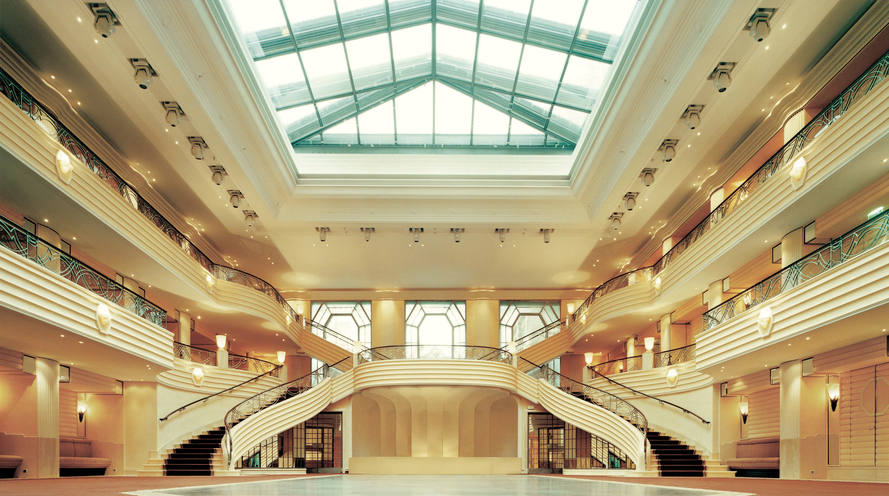 Hotel Bayerischer Hof 8/50