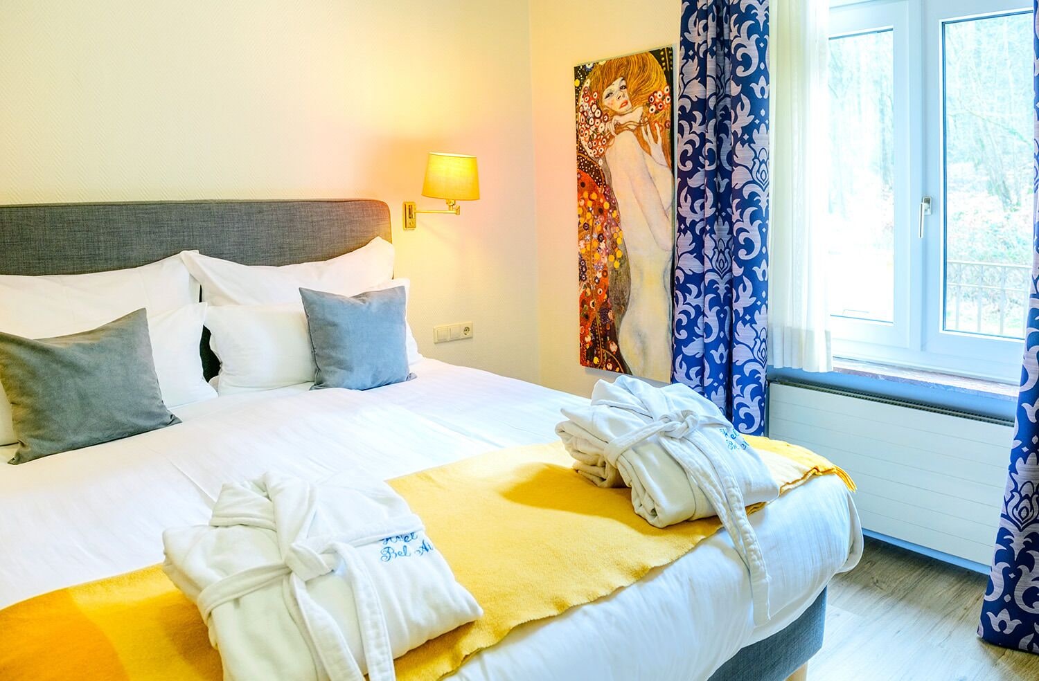 COMFORT, DOUBLE BED