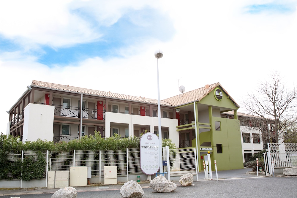 B&B Hotel Montpellier (2) 30/35