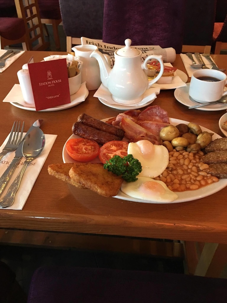 Station House Hotel Letterkenny 51/58