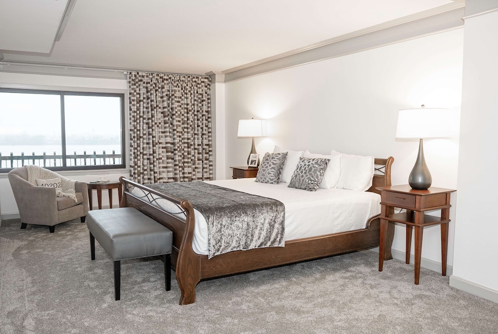 Galt House Hotel, Trademark Collection by Wyndham 5/49