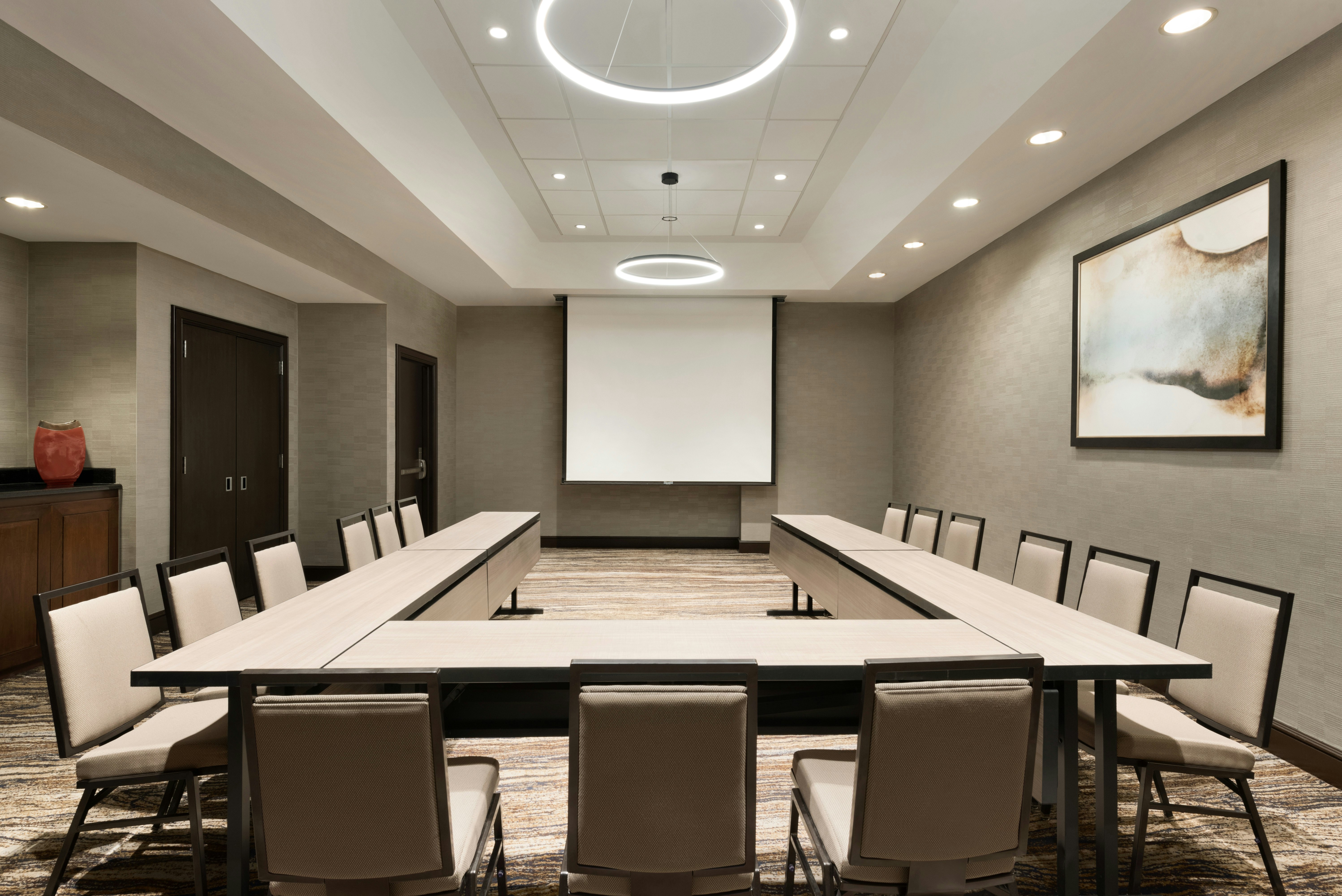 Embassy Suites By Hilton Chicago Lombard Oak Brook 51/53