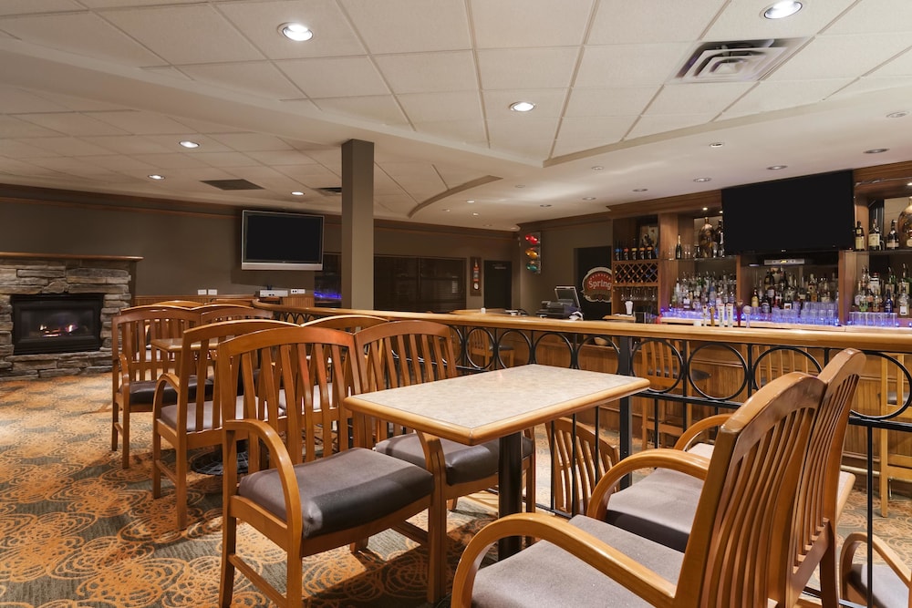Poco Inn And Suites Hotel Conference Centre 45/58