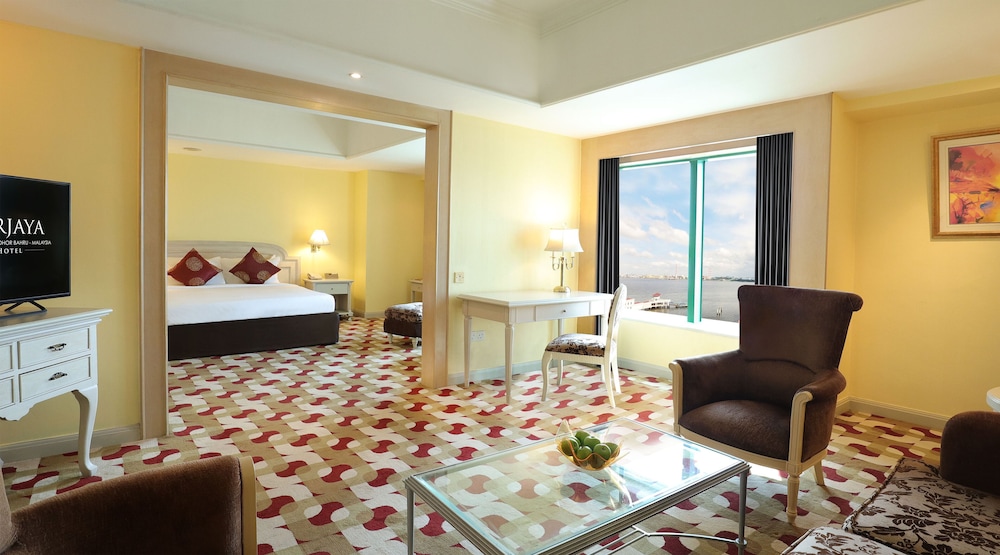 Berjaya Waterfront Hotel, Johor Bahru 43/64