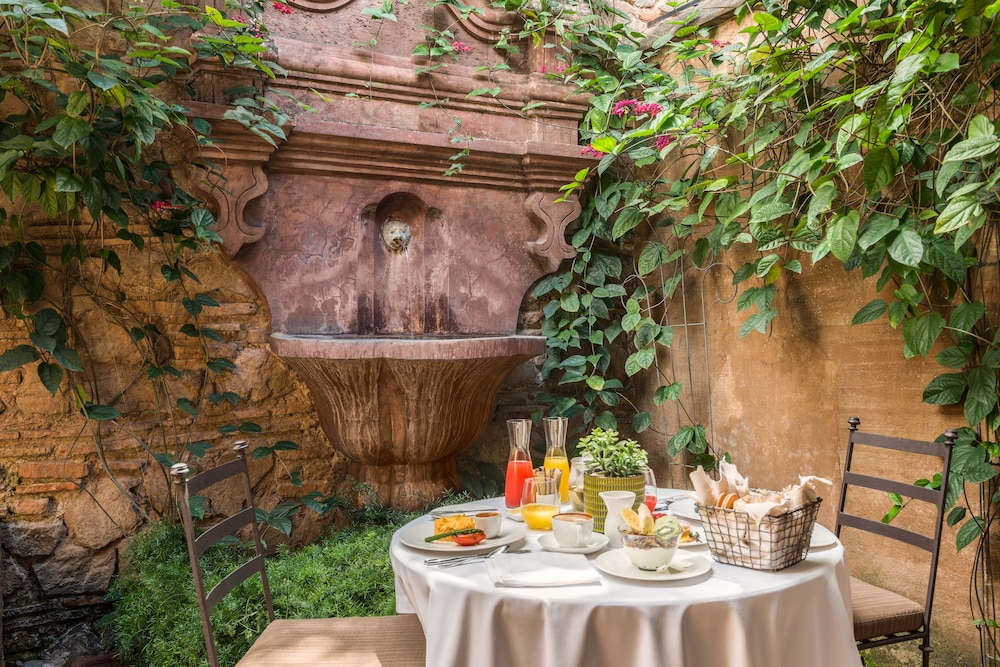 El Convento Boutique Hotel 44/66
