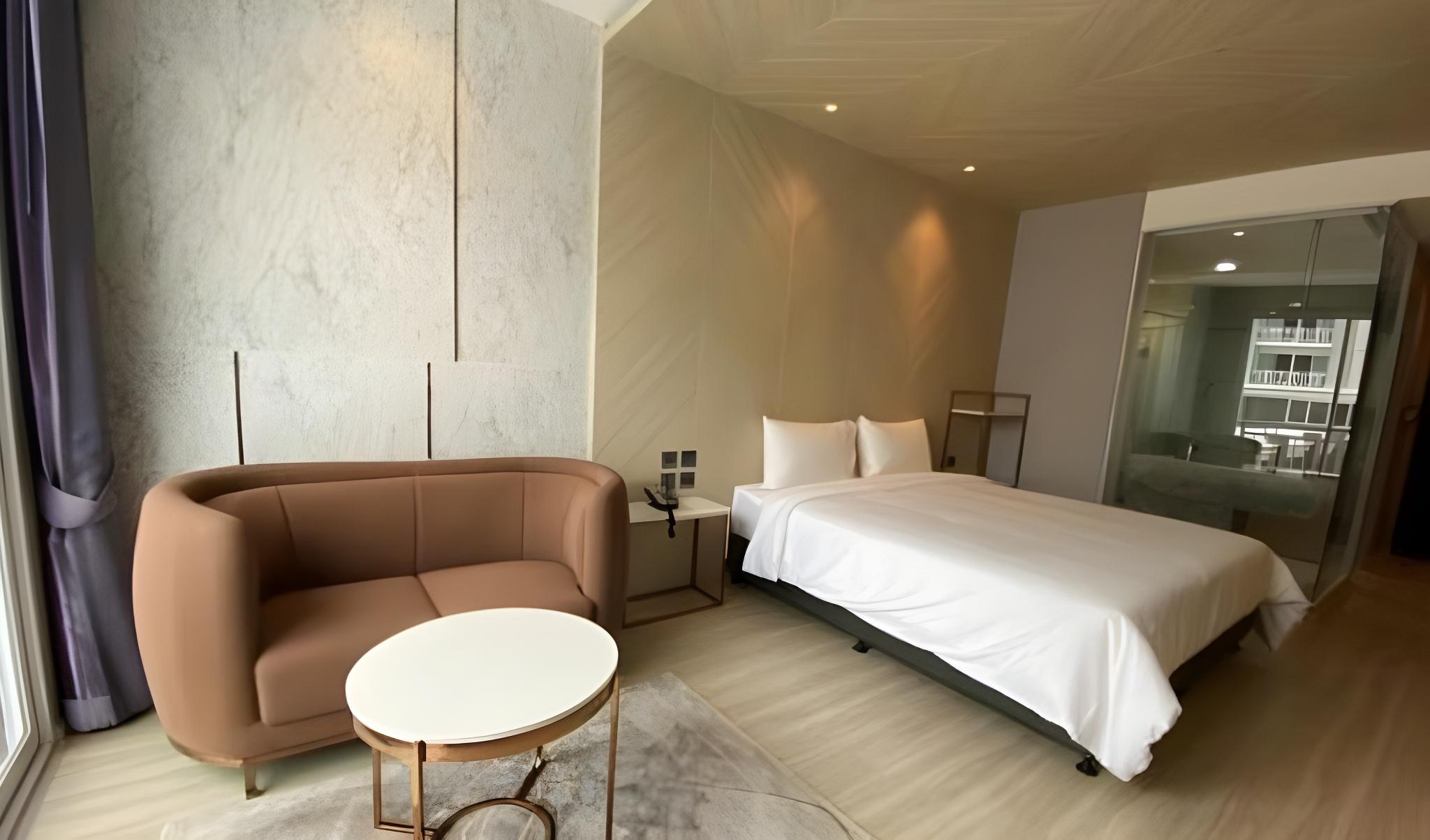 Pool, Studio, Double Bed