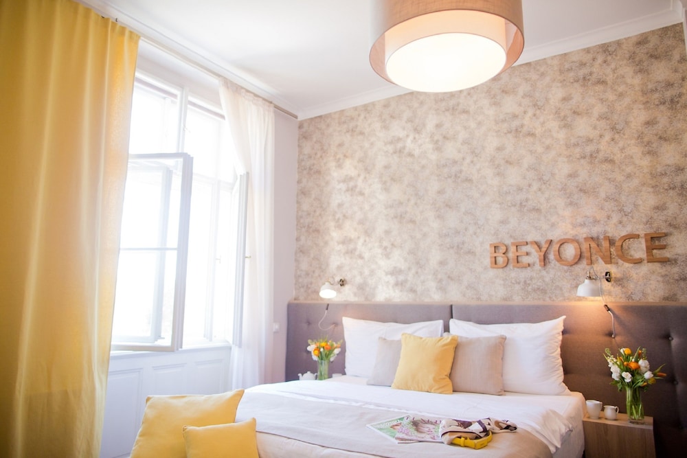 Boutique Hotel Klarov 13/72
