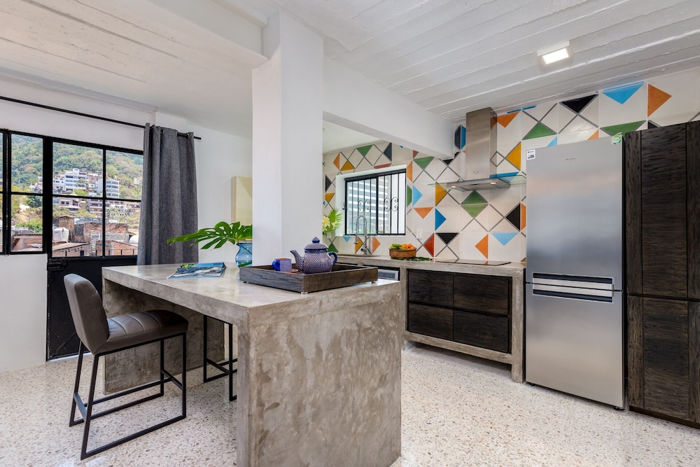 Cuale Condo Retreats 40/50