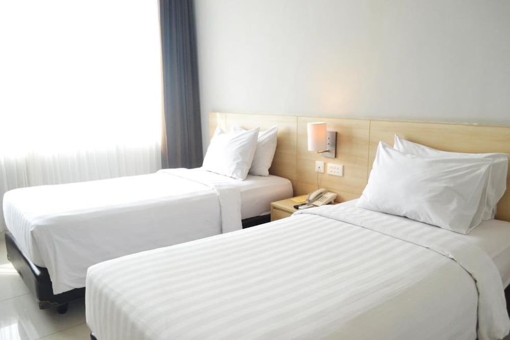 Grand Cakra Hotel 19/52