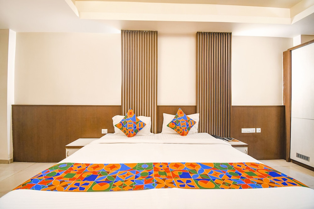 Fabhotel Emerald 21/36