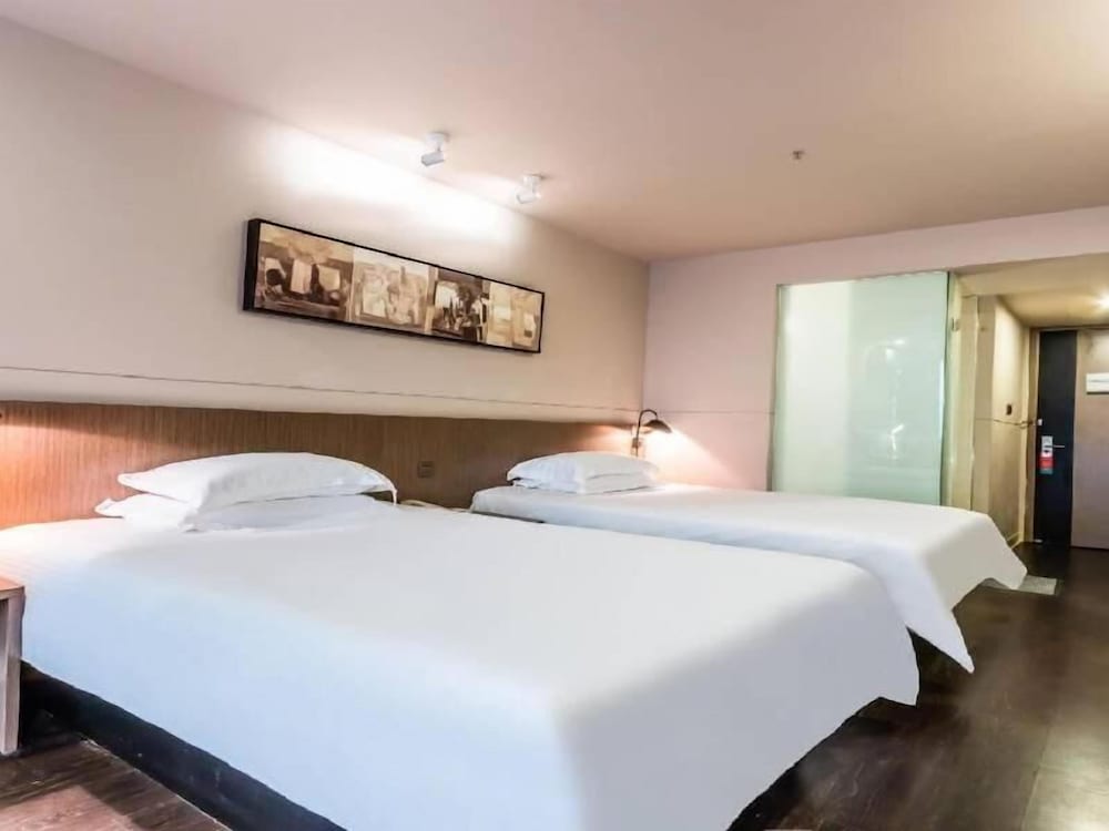 Jinjiang Inn Select Hangzhou Binjiang University City 8/28