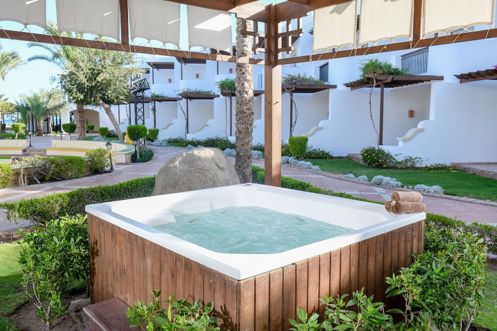 JAZ DAHABEYA(Formerly IBEROTEL DAHABEYA) 26/50