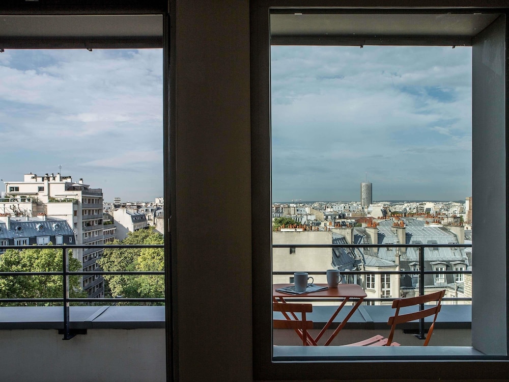 Mercure Paris 17 Batignolles 50/71