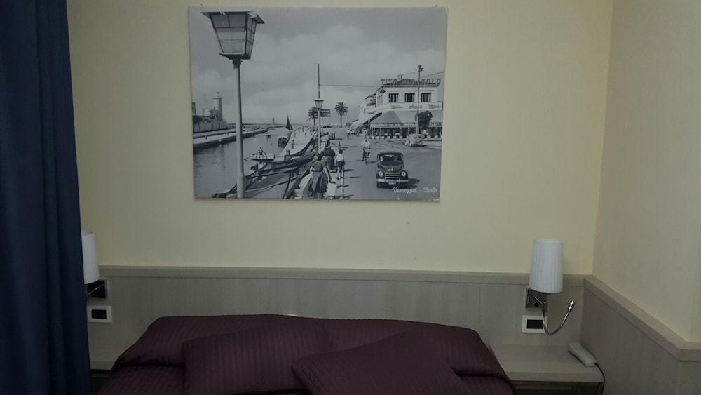 Hotel Bella Riviera 33/42