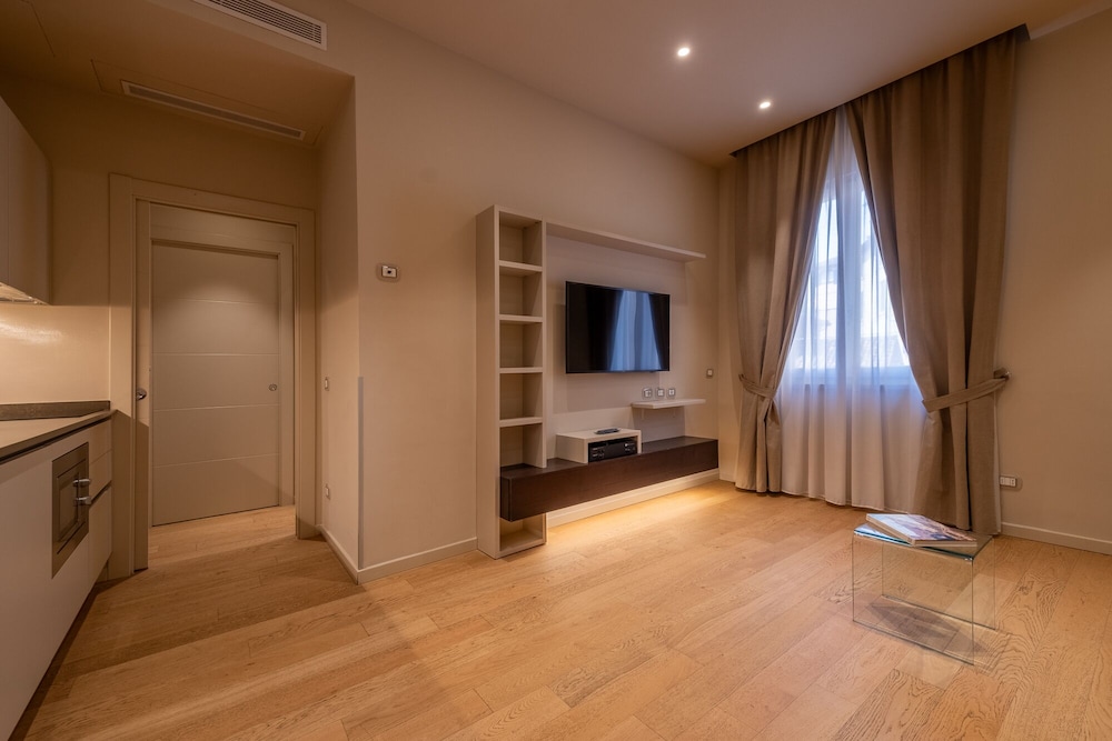 Oriana Suites Verona 30/51