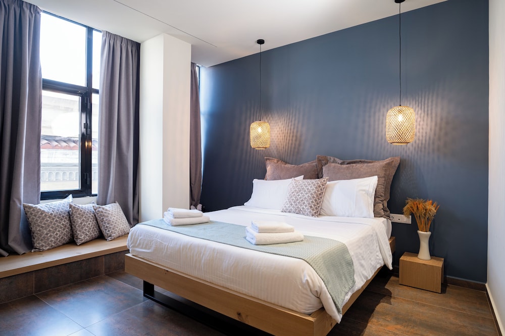 غرفة ديلوكس بسرير كوين بإطلالة على المدينة، Ciel Living Athens 3/6