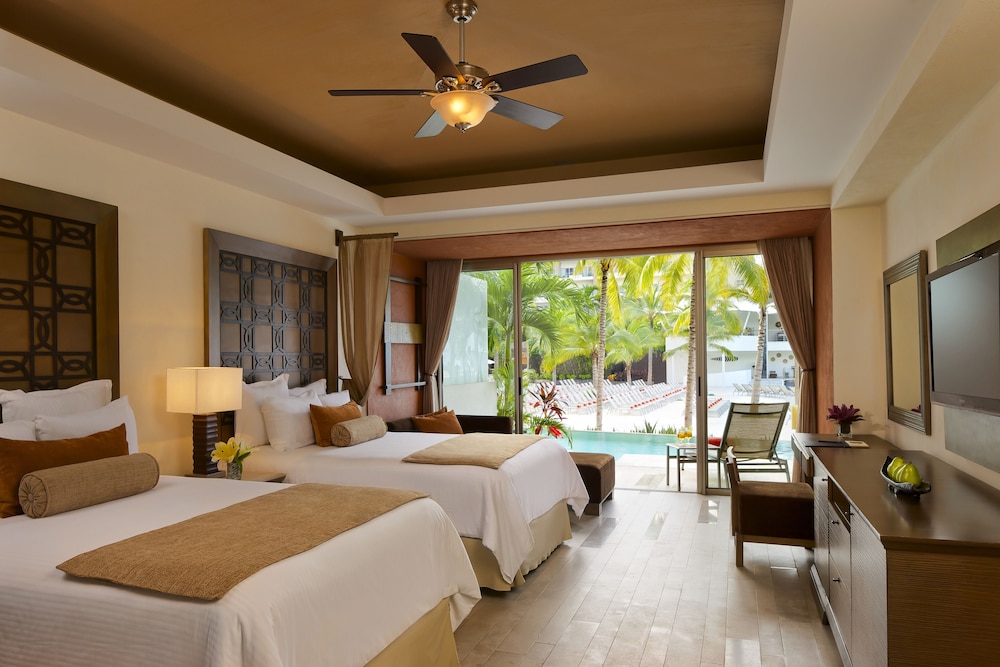 Preferred Club, Swim Out, Junior Suite, 2 Double Beds