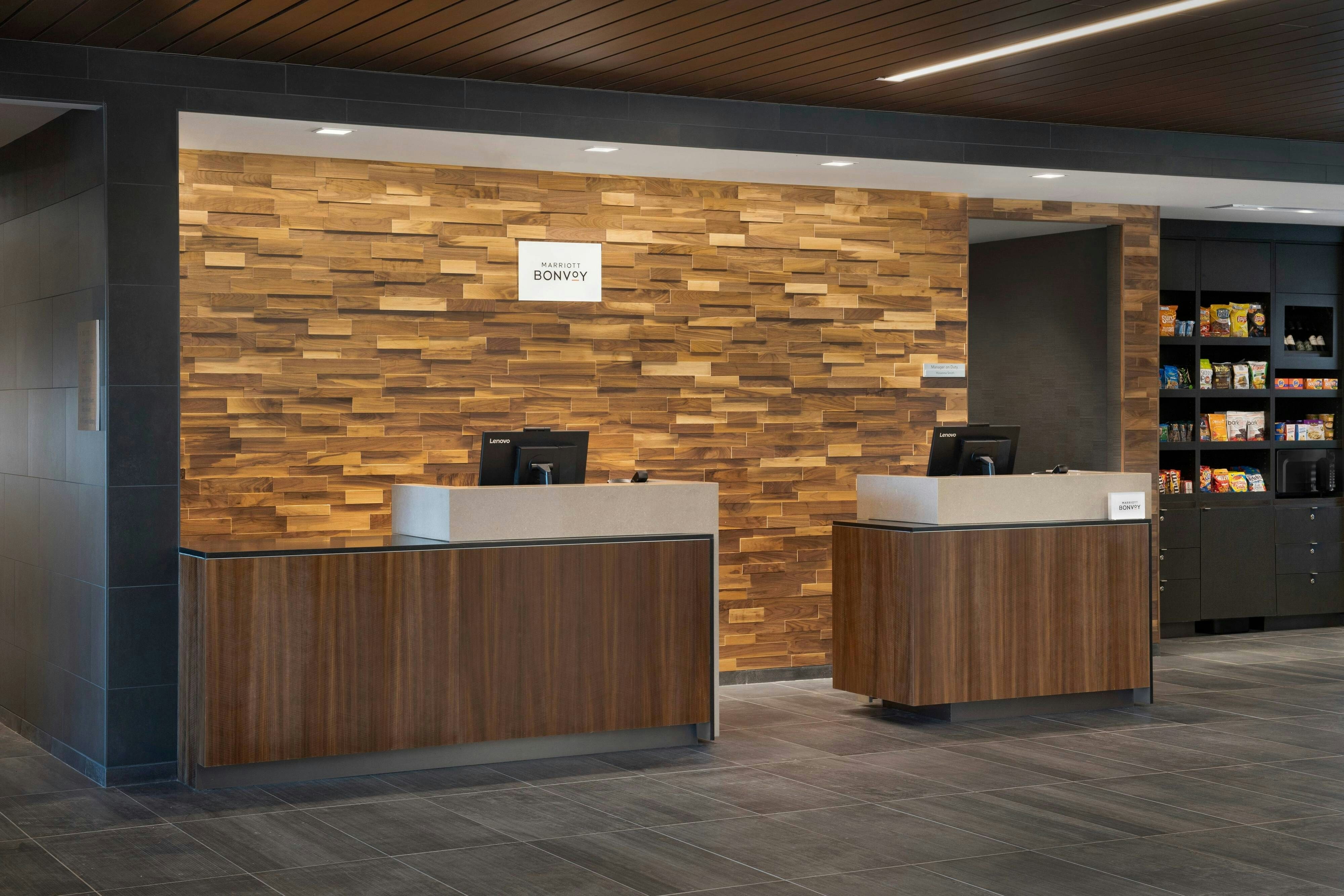 Courtyard by Marriott Portland East 6/48