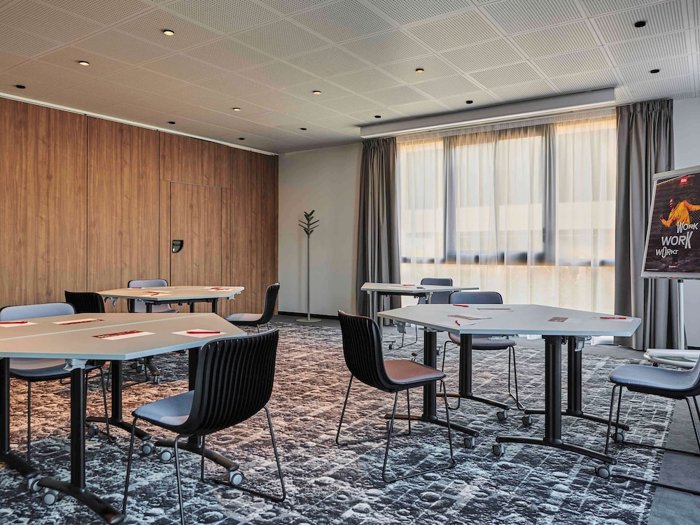 ibis Montlhery Paris Sud 55/68