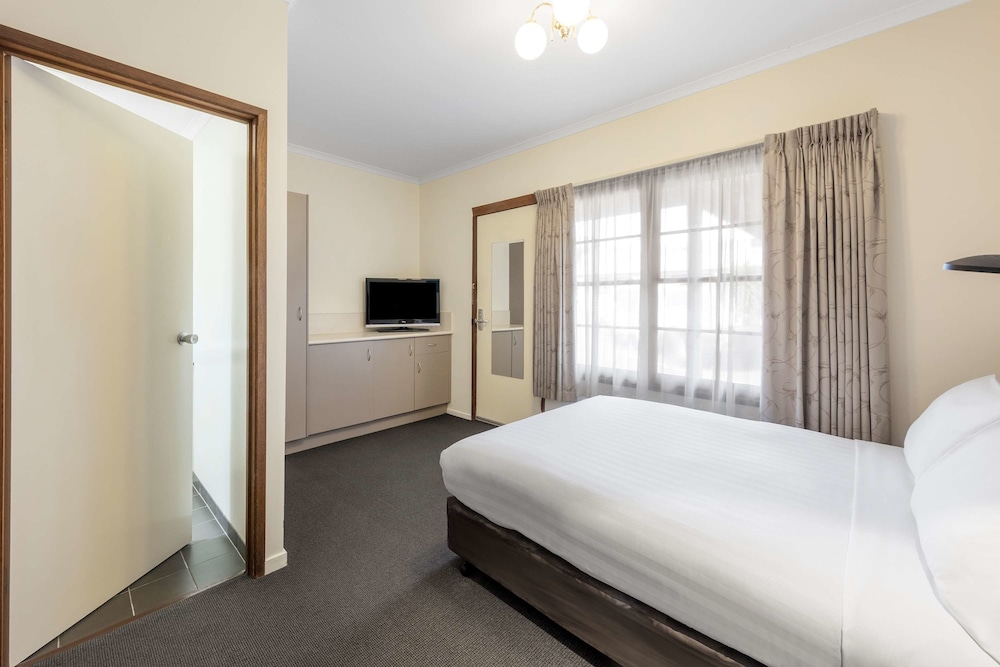 Best Western Olde Maritime Motor Inn 12/44