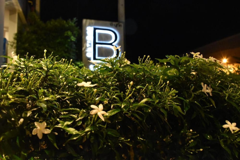 B Boutique Residence 52/59