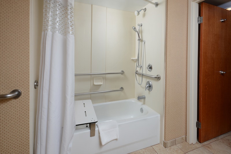 Hampton Inn Raleigh/Durham-Airport 54/55