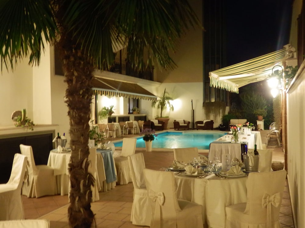 Hotel Belsito 5/46
