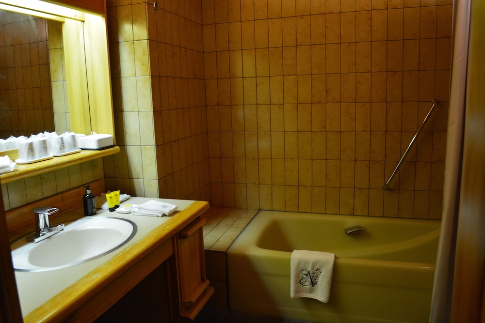 Hotel Nidom 7/66