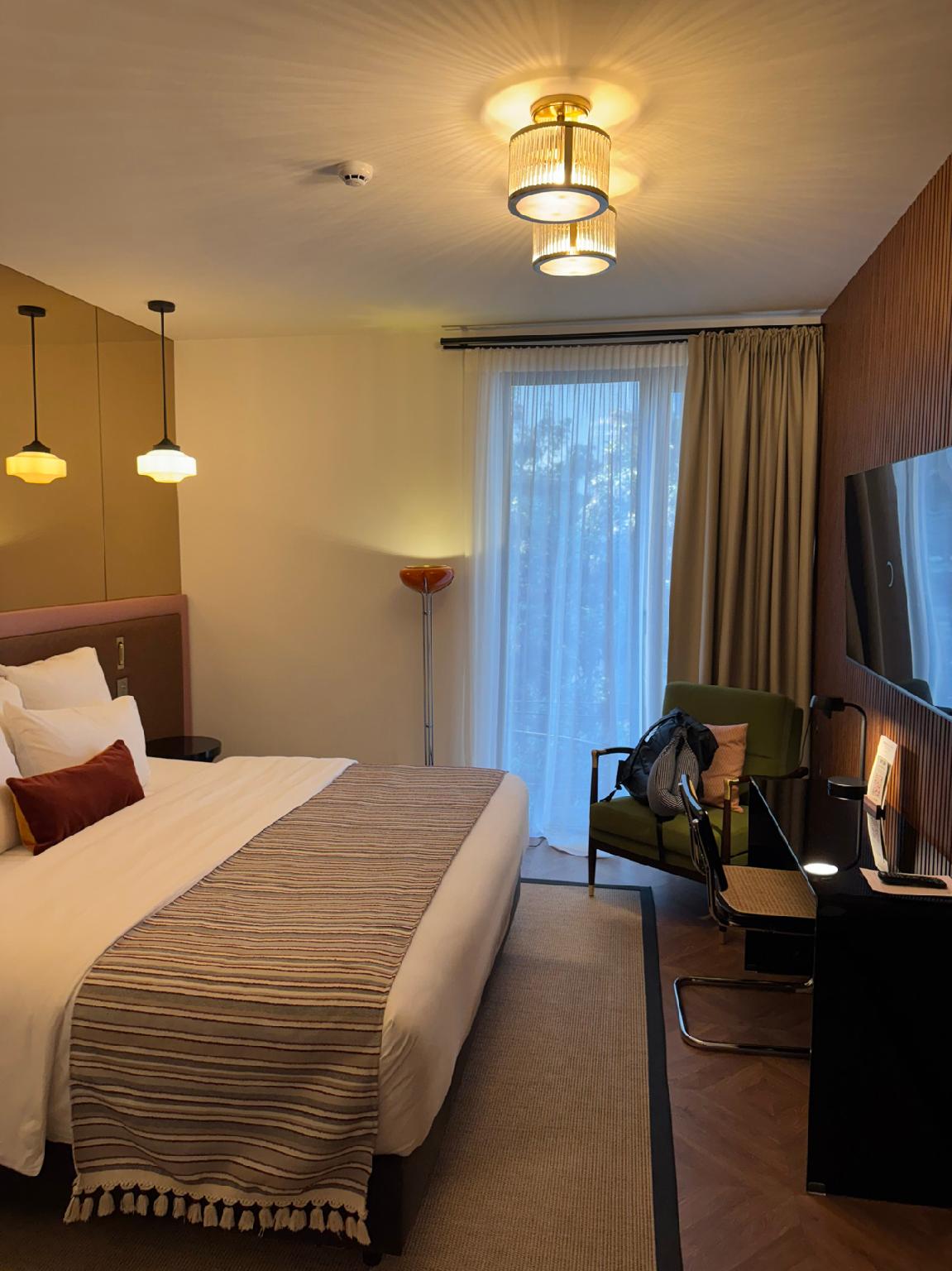 Economy, Single, Single Bed