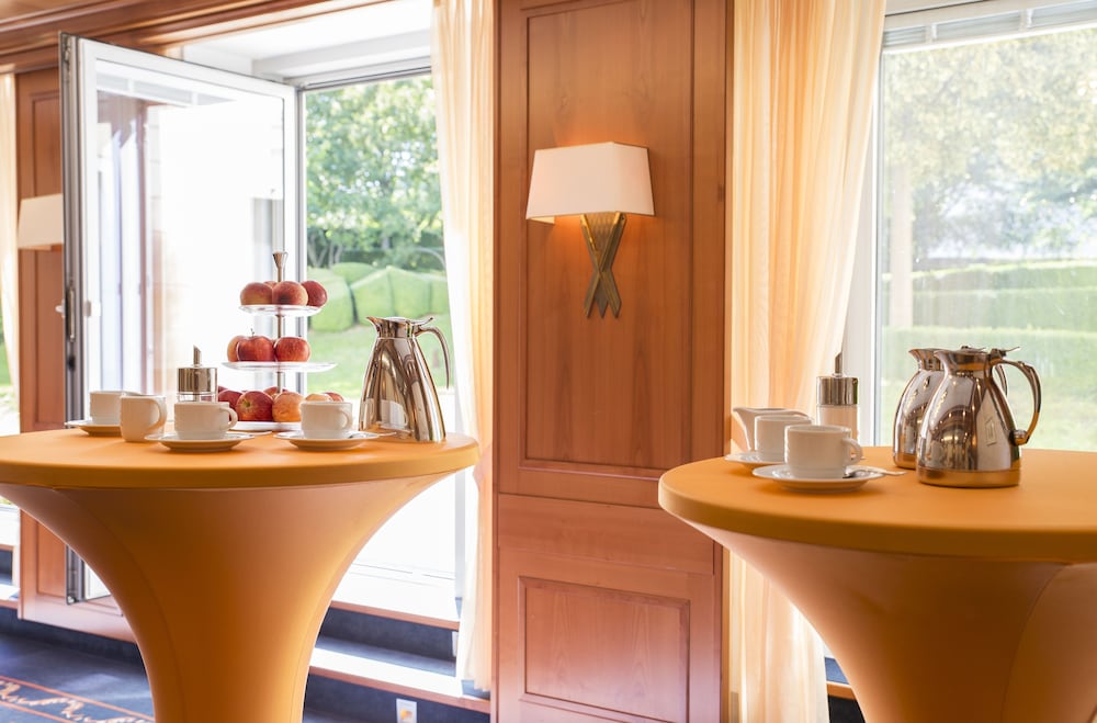 Hotel Am Schlosspark Zum Kurfurst 37/67
