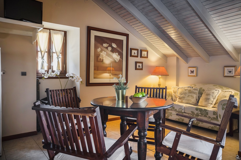 Faros Suites - Adults Only 30/50
