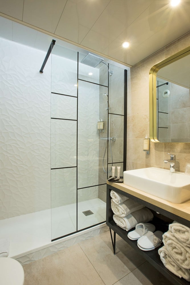 Best Western Plus Opera Batignolles 14/44