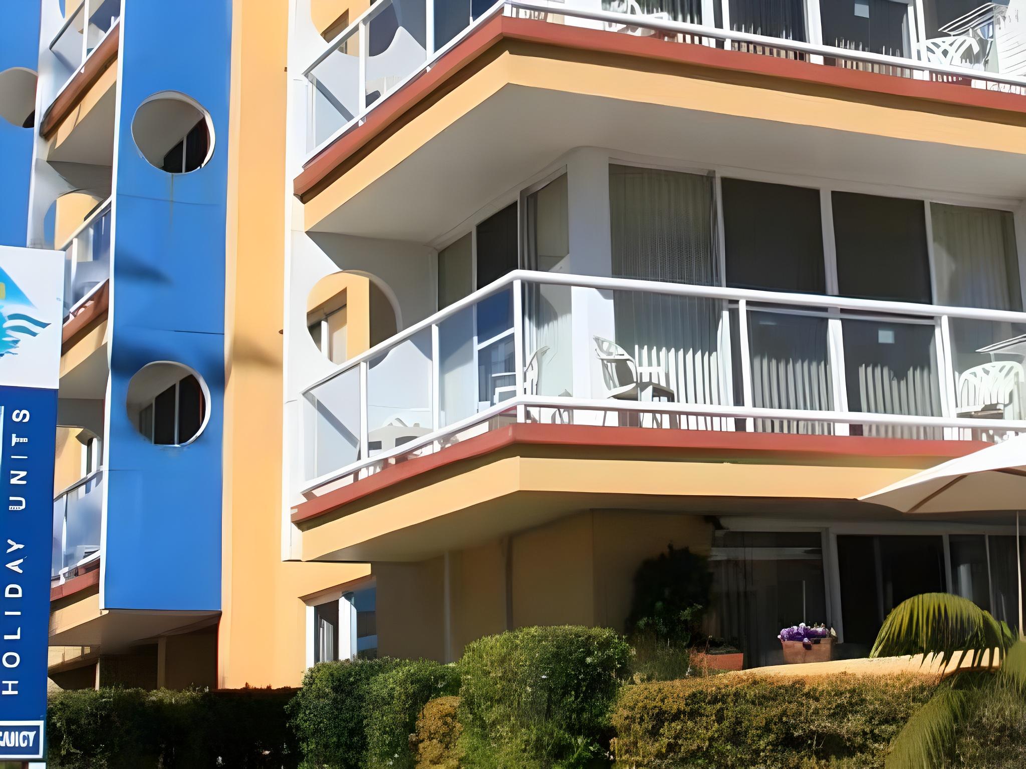 Waterview Apartments 2/35