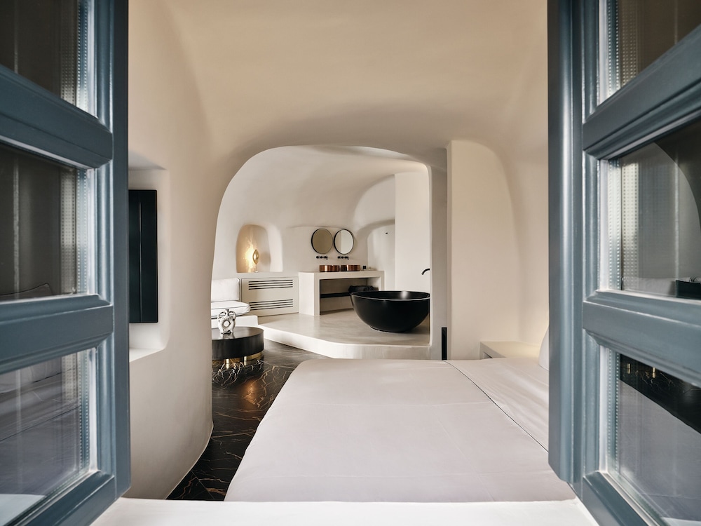 Abyss Santorini - Adults Only 8/50