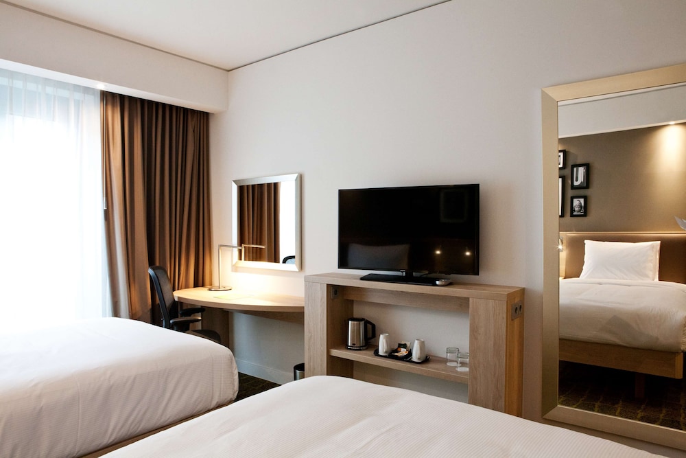 Hampton By Hilton Dortmund Phoenix See 19/46