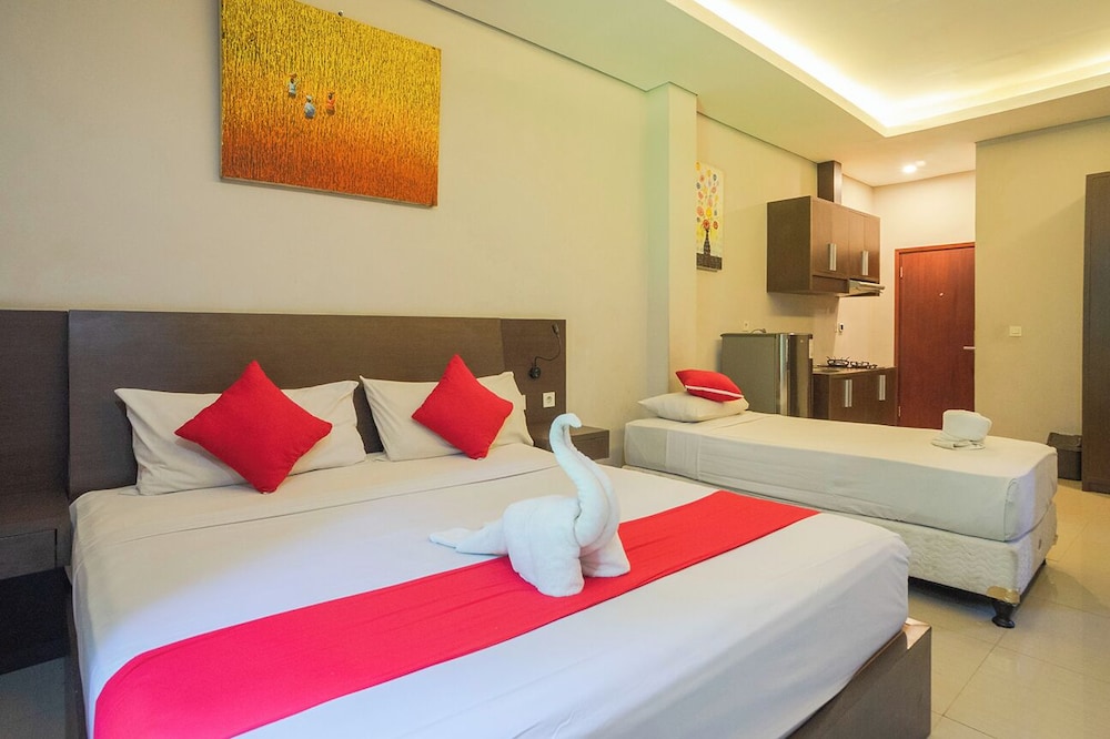 Collection O Bali near Sanur Beach formerly Akarsa Transit 28/61