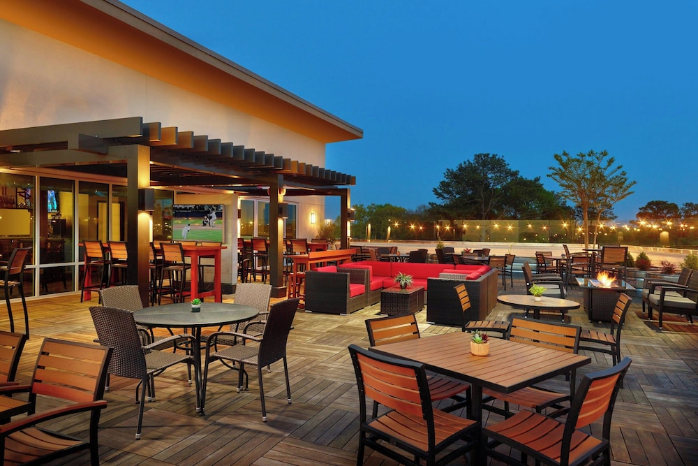 Courtyard by Marriott Atlanta Dunwoody 72/82