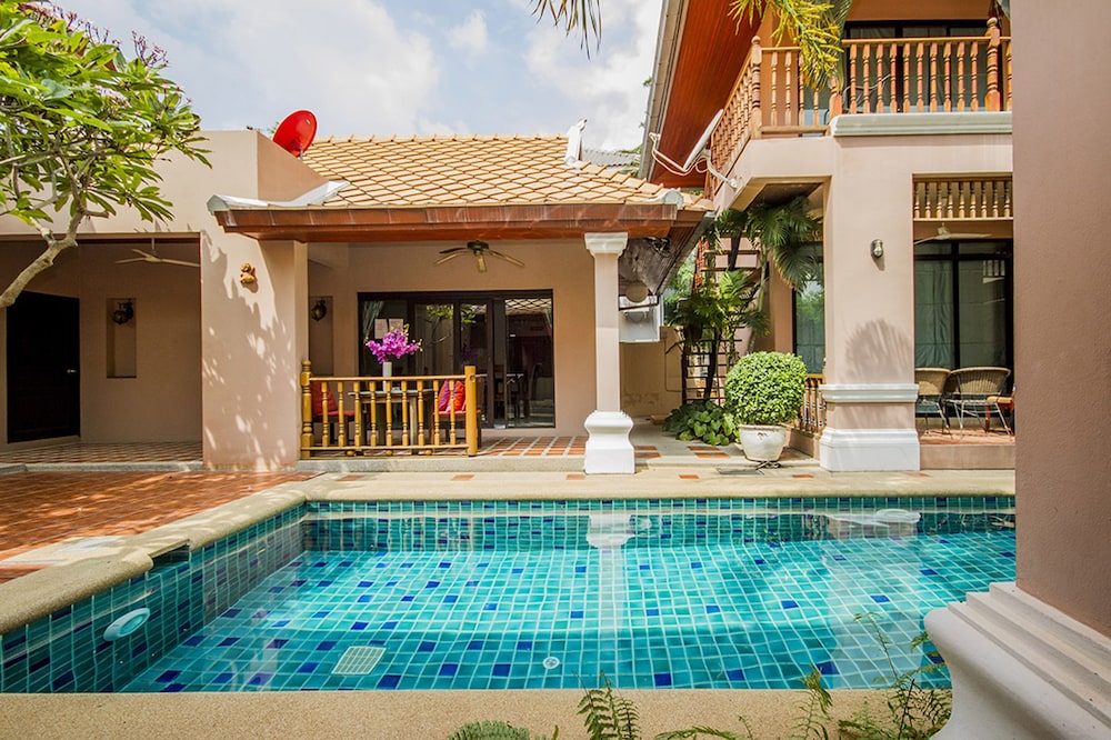 Pratamnak Villa 5/100