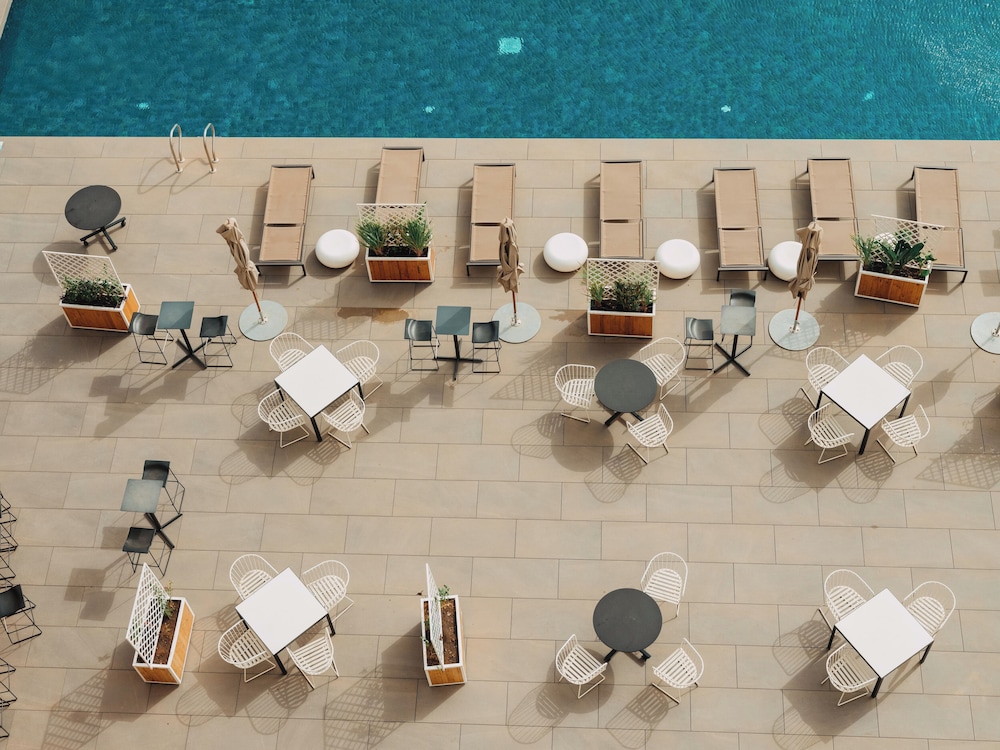 Noom Hotel Niamey 20/50