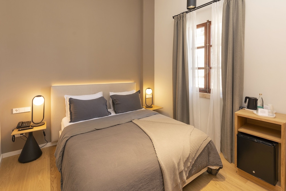 Hotel Can Cirera 9/50