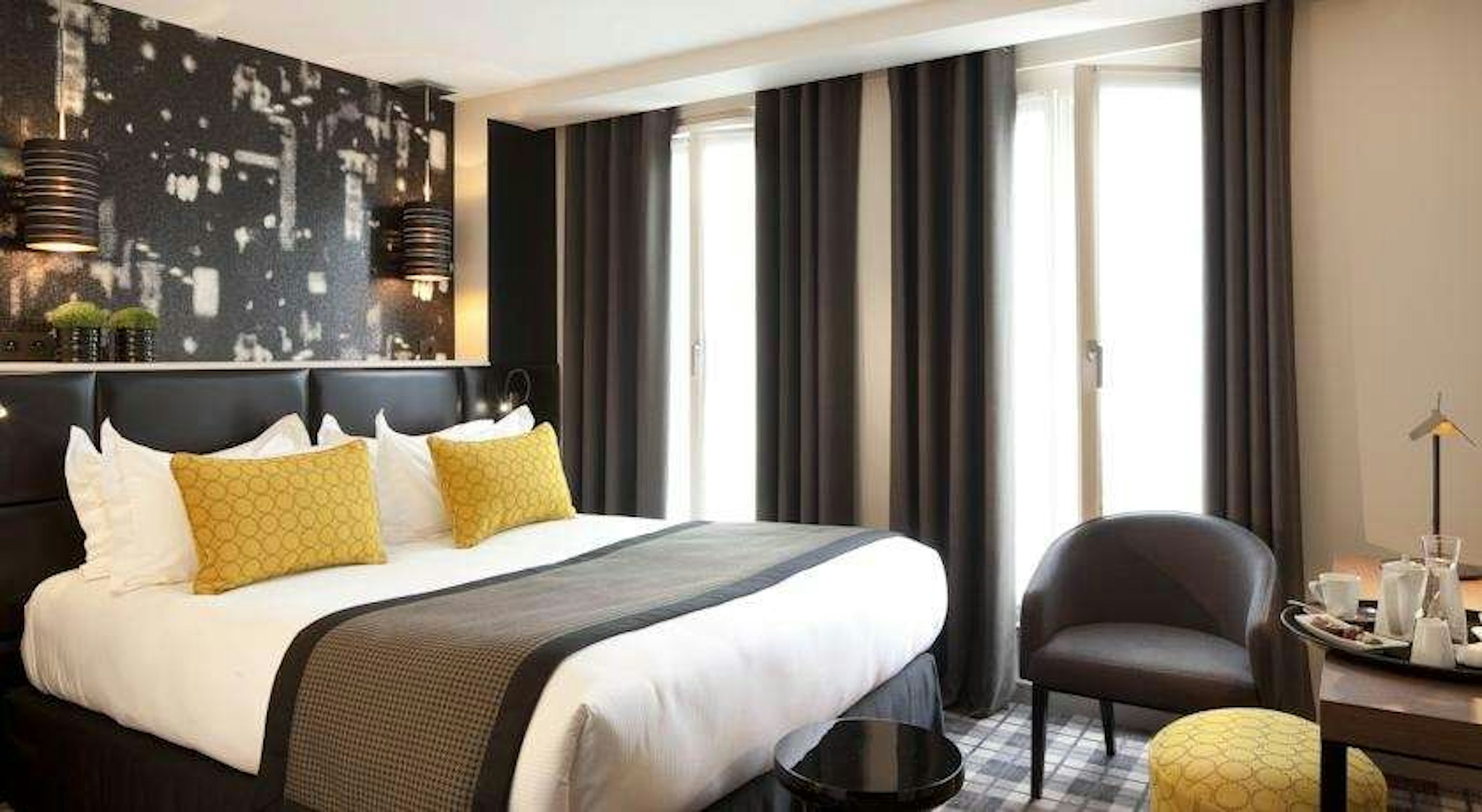 LE GREY HOTEL 3/10