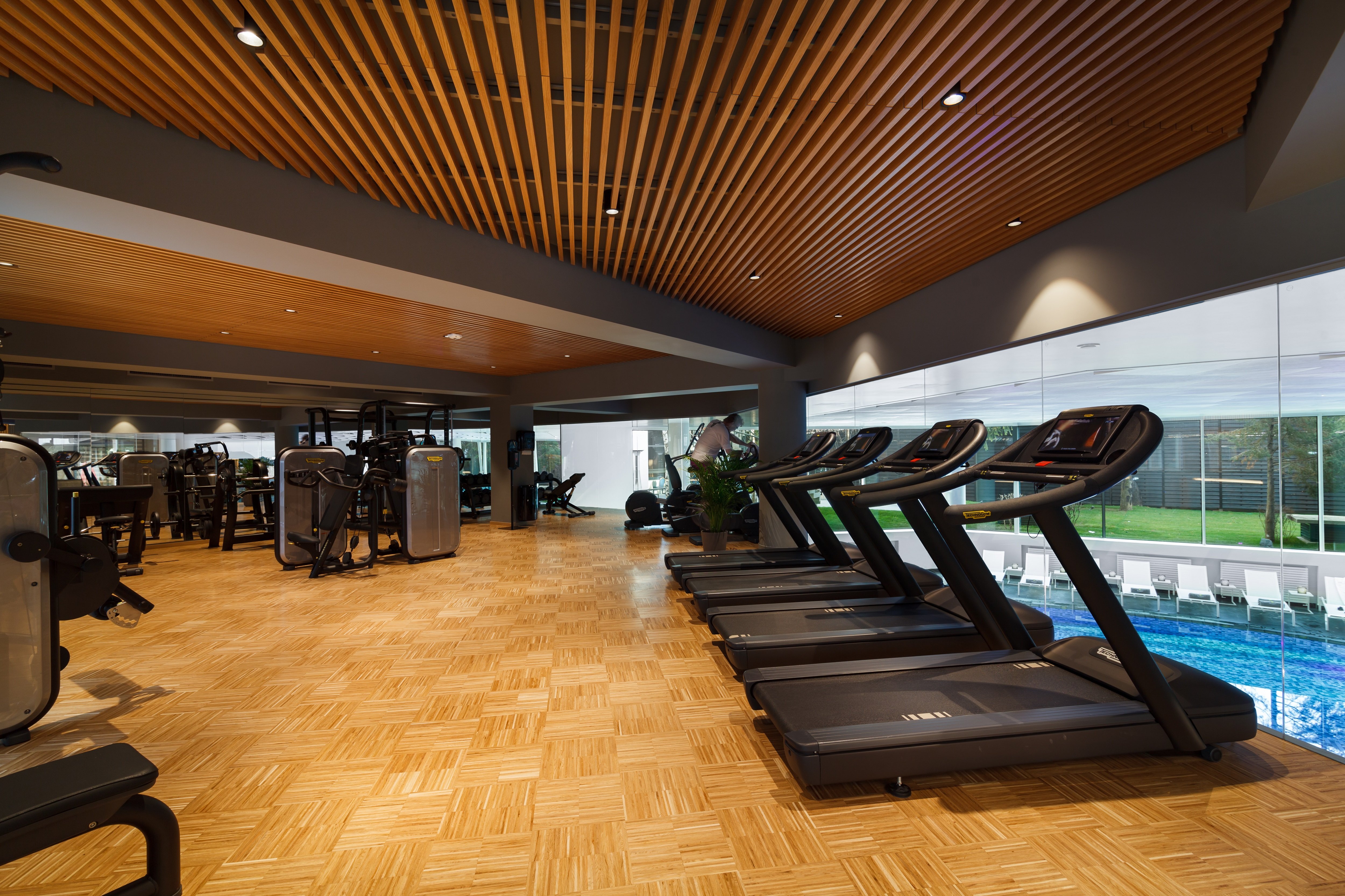 CROWNE PLAZA BUCHAREST 24/50