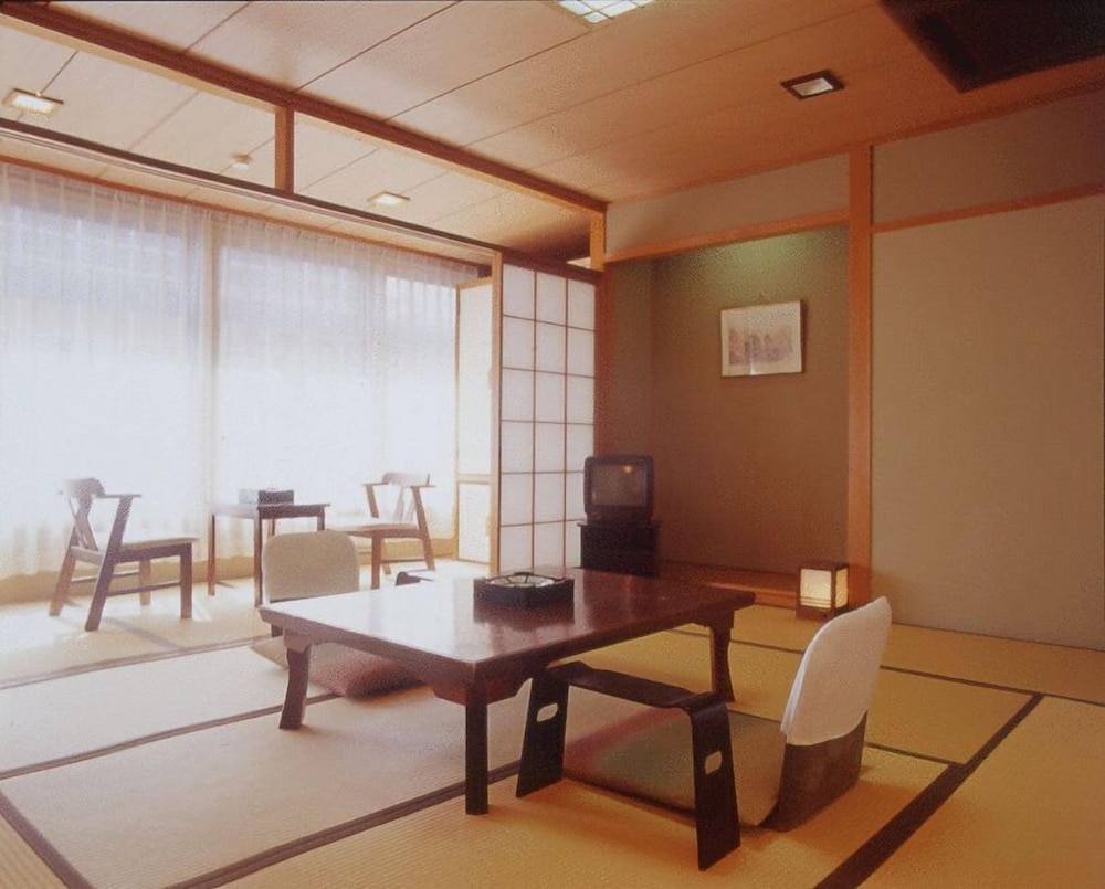 Kamogawa-Kan Inn 19/37