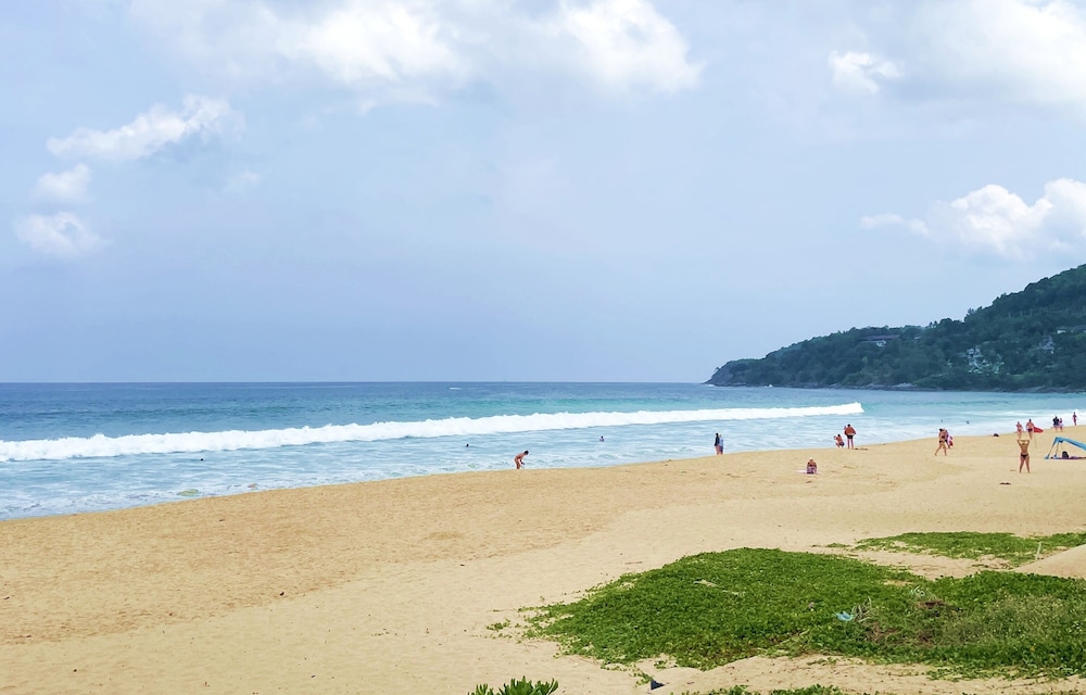 Phuket Emerald Beach Resort 64/70