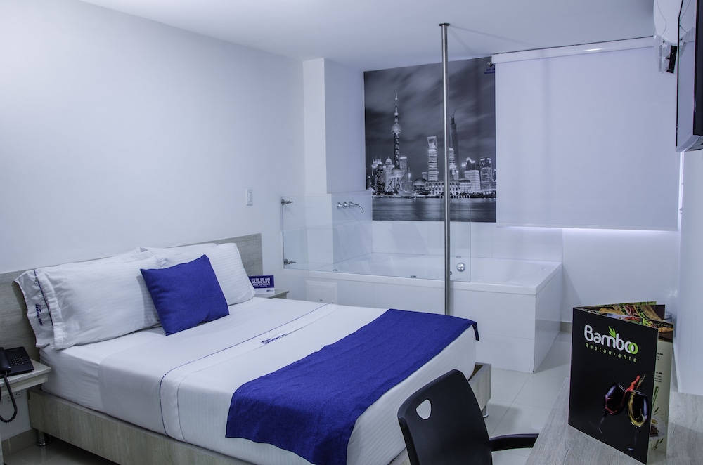 Hotel Laureles Plaza 32/63