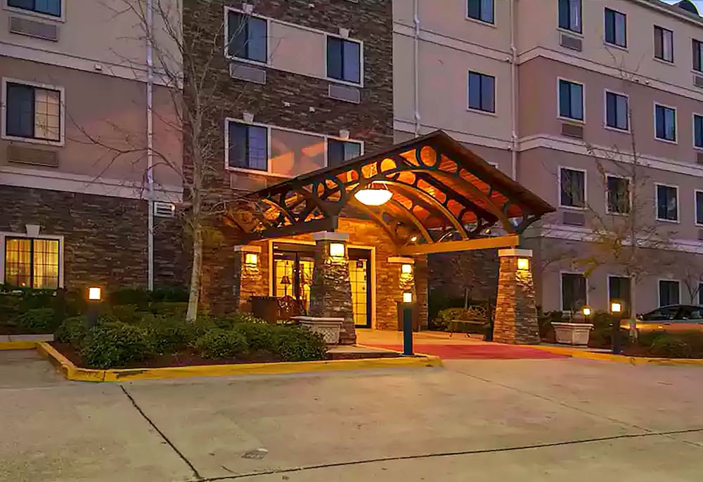 Westay Suites - Covington Mandeville 1/50