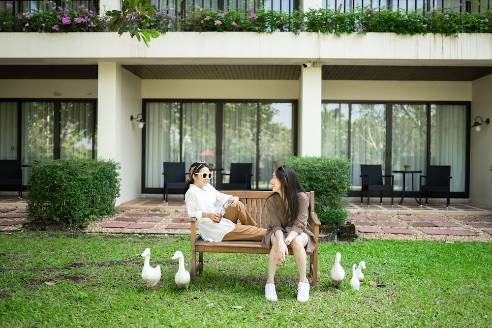 Maneechan Resort 70/75