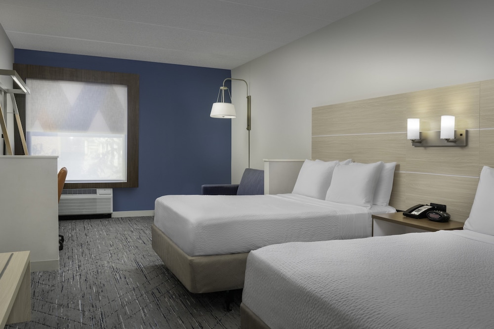 suite, 2 queen beds